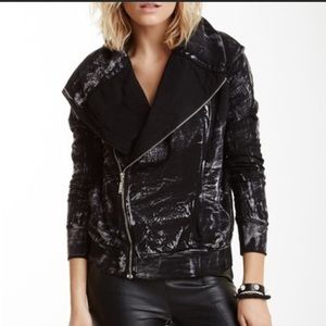 Young Fabulous & Broke sweatshirt